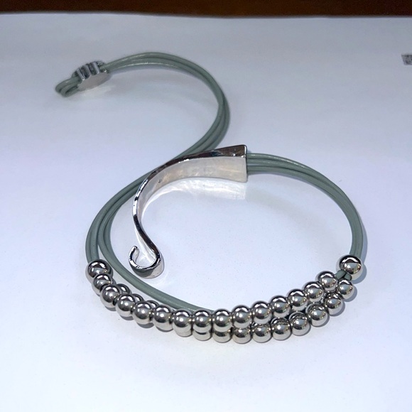 NWOT CATO Wrap Around Sea Foam Rope Bracelet with Clasp - Picture 6 of 7